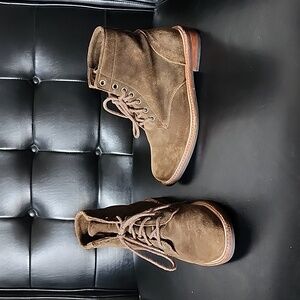 Nisolo Amalia All-Weather Suede Leather Boot in Dark Olive Size 6.5